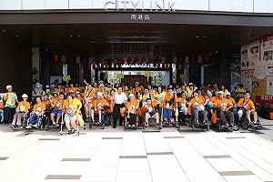 克服身體不便  腦麻學員勇敢自我挑戰