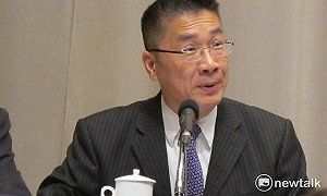 前瞻通過  林全要求部會積極回應既定立場批評