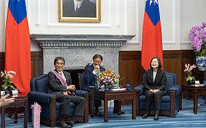 日外交官垂秀夫獲蔡英文贈勳 感性談第二人生：盼在南台灣攝影