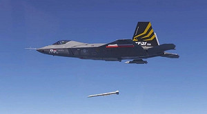 擠身軍火大國! 南韓KF-21戰鬥機成功發射流星飛彈 可擊落200公里外目標