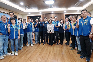 讓村里長過好年!1/17可領到春節1.5個月事務補助費