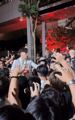如梨泰院翻版!網紅信義區噴10萬千元鈔 爆推擠多人受傷