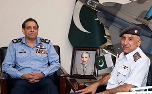 被阿根廷拒絕後 梟龍終於有人買了！ 這國一口氣下12架訂單 中國等分錢