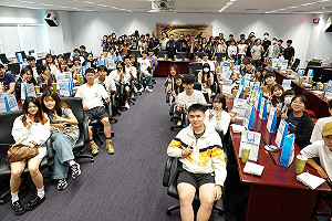 東海師生訪中市府關心居住正義  鄭照新:打造台中為模範城市