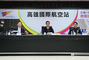 李昆澤爭取三大航線冬季啟航 全力推動高雄機場航班早日恢復