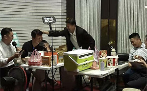 10年前挺318學運反黑箱如今被傅崐萁摸頭 法國學者:真的好噁心!