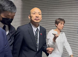 (影)立法院二讀通過總統國情報告採即時回答！朝野15小時21日再戰