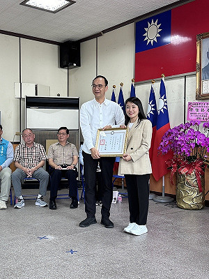 朱立倫指控:綠委昨在攝影機拍不到地方 禁錮院長韓國瑜