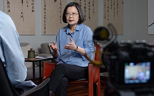 執政8年的成就 蔡英文：台灣是世界一部分、非兩岸一部分