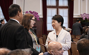 盧秀燕出席總統副總統就職典禮 與日美外賓互動熱絡