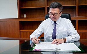 卓榮泰就任後簽署首份公文 衛福部「食品安全建設計畫」