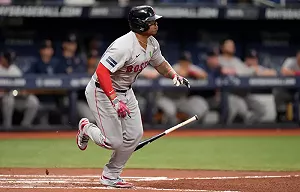 (影)Rafael Devers手感超燙!個人連6場比賽開轟