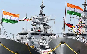 不懼中共揚言逮捕外國人! 挑戰海警3號令 印度挺菲 艦隊在南海聯合軍演