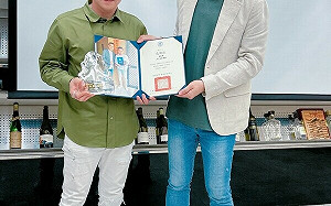 這位學生真給力！東海餐旅碩專生辛宗穎捐百萬 協助改善教學環境