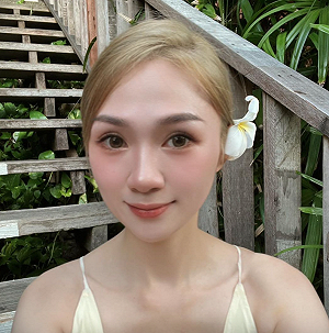馮語婷首度公開「無碼正面照」!曝本名發不自殺聲明