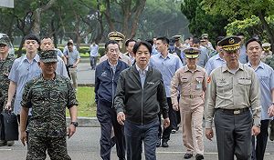 首度以三軍統帥身分視導國軍 賴清德允持續推動國防改革