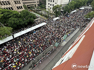 立法院外人潮聚集 黑熊學院5大提醒:顧好自己才能顧好國家