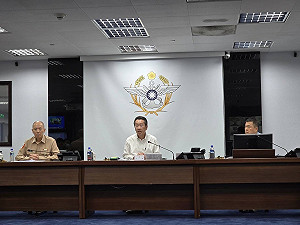 應對共軍擾台!顧立雄坐鎮應變中心聽取國防報告 要求「累積經驗」