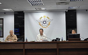 應對共軍擾台！顧立雄坐鎮應變中心聽取國防報告 要求「累積經驗」