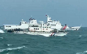 第9次侵擾金馬水域！海巡4艇冒惡劣海象 一對一平行監控中國海警船