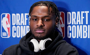 超過10隊邀小詹皇測試！湖人、太陽有機會