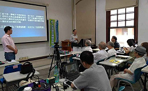 余杰赴成大演講  台灣主體性論述不夠  民主富二代難體會民主得來不易