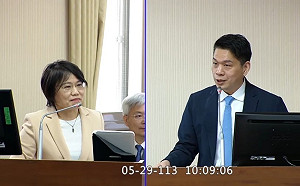 國會擴權法案三讀通過     綠委李柏毅率先喊同意劉世芳反質詢