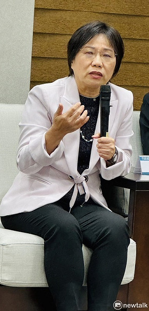 內政部長劉世芳:建立國家公園碳收支帳 擬定增匯減碳策略
