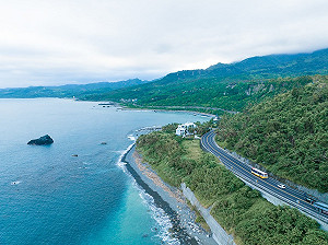 免費巴士玩花蓮!持悠遊卡「台灣好行6路線」花東任意玩