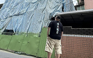 黃國昌稱拿到拆除執照半年卻還沒拆完 四叉貓酸：一定是這陣子缺工！ 