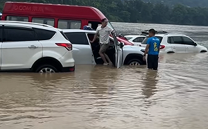 中國哪個城市不內澇? 福建、貴州暴雨成災 一片汪洋 民眾涉水求生