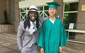 (影)「最強高中生」入伍前在美射擊訓練 大喊「 F*ck China 」影片爆紅