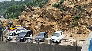 基隆潮境段大坍方一週!李孟諺:「提前通車」限速25公里