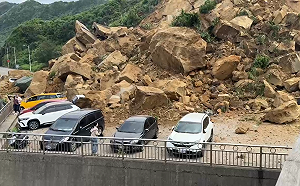 基隆潮境段大坍方一週!李孟諺:「提前通車」限速25公里