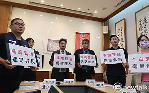 王義川風暴！民團質疑打詐四法過了：不必法院 就知道你白天去青鳥、晚上幹什麼