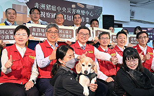 持續防堵非洲豬瘟　卓榮泰視察國際郵包檢疫