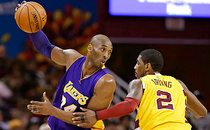 (影) Irving 受訪回憶起 Kobe　稱每天都想念他