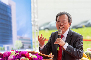 股價下挫!美超微股票分割前的憂心
