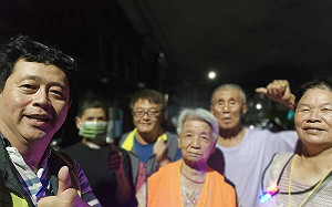 2026高雄首面選舉看板掛出 左楠區薛兆基搶頭香   