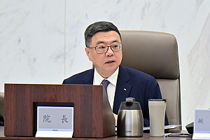 卓揆:維護端午連假交通疏運及安全 落實應節商品穩定供應