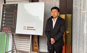 鍾東錦評花東三法「害死花蓮」傅崐萁搬苗栗高鐵回擊