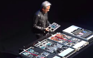 輝達大跌讓出市值最高公司？下週黃仁勳出席股東會 對AI有幫助？