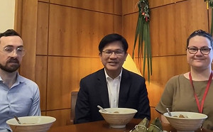 林佳龍感性憶兒時記憶  推薦鹼粽冰消暑過端午