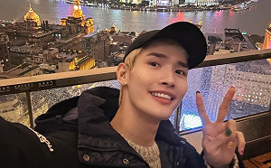 鍾明軒小紅書被停！作家酸「自由試用期到了」？ 網瘋猜封殺原因