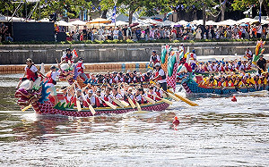 高雄愛河端午國際龍舟嘉年華    議會隊小勝市府隊復仇成功