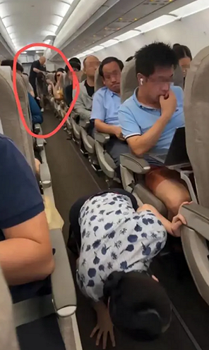 (影) 密袋鼯害旅客全下機! 寵物機艙內落跑 虹橋機場意外 東方航空竟拒道歉賠償