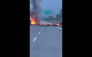 (影) 四川SUV撞6人肇逃! 還有電動車撞人、自燃燒死人 廠商出問題也不管