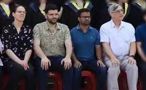 吉林被刺美公民照片曝光! 美駐華大使對事件表氣憤 一輕傷教師已返美