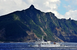 首次發生! 中國4載機關砲艦出現釣魚台 日官房長官 : 進入高度警戒狀態