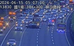 國1南向林口路段"二次車禍"！拖吊車處理事故遭追撞1死2傷